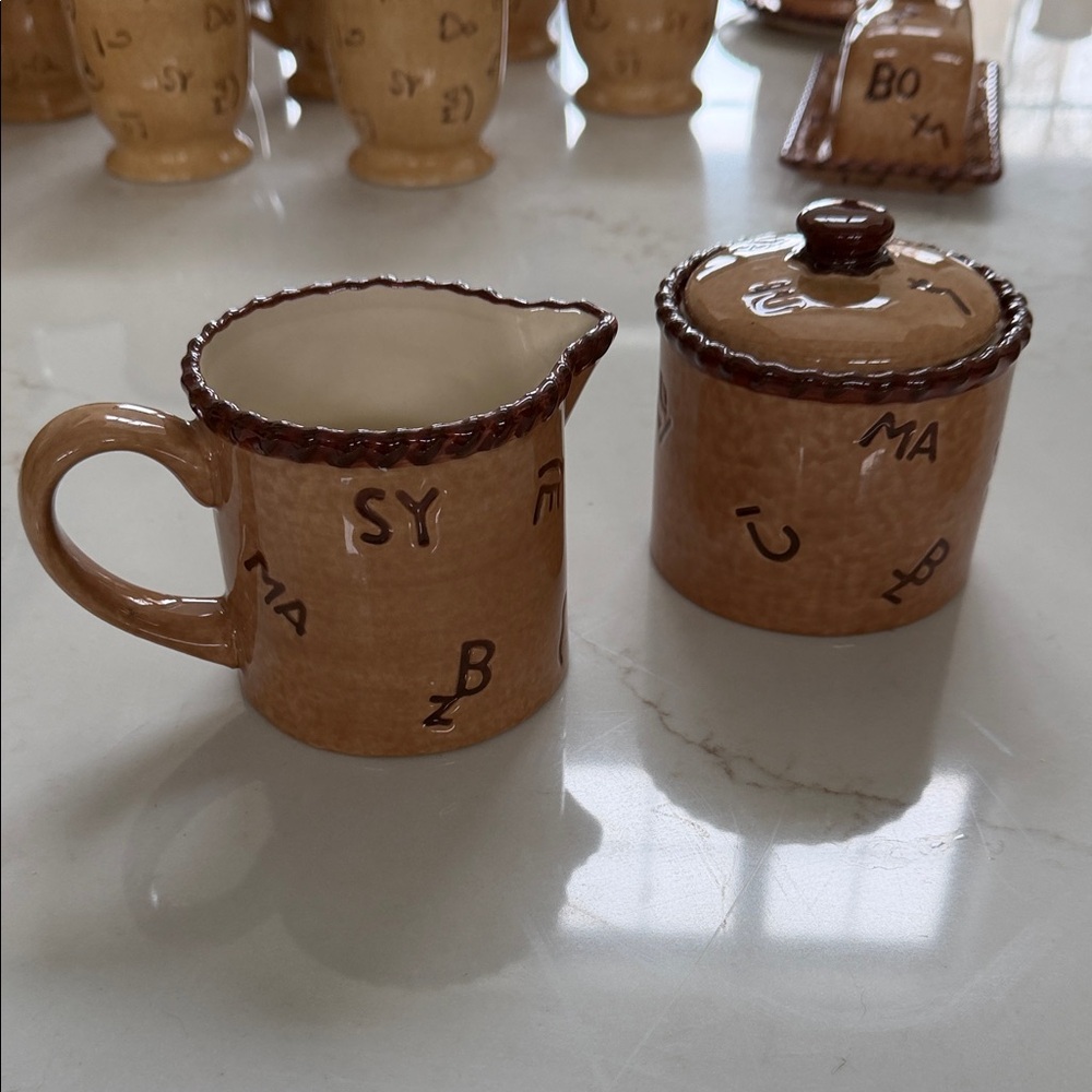 Montana Silversmiths cream and sugar